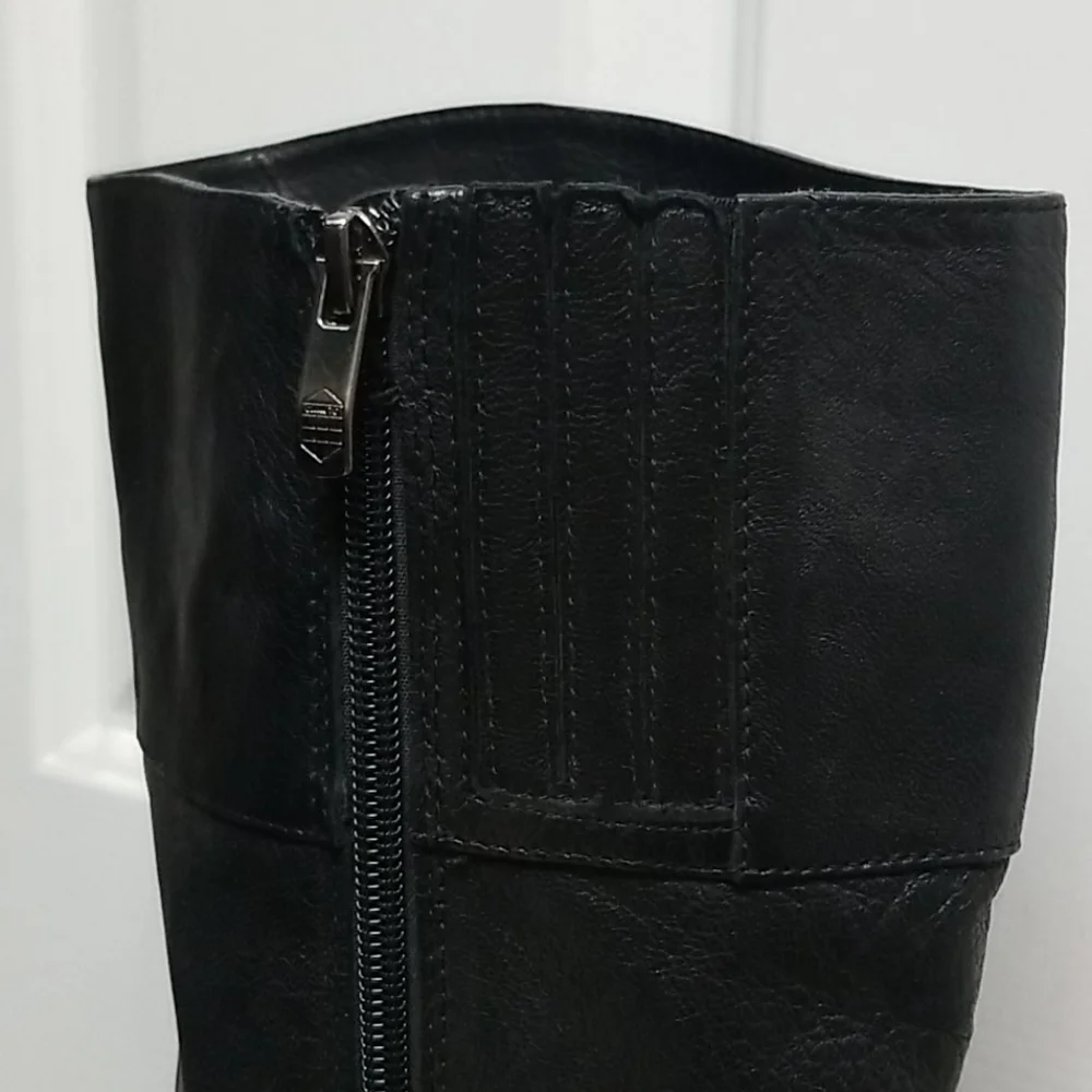 Vince Camuto new poshmark